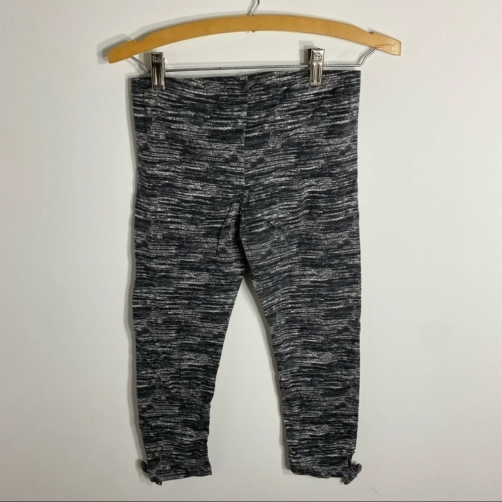 Old Navy Active Leggings NWT XL Kids Youth Gray